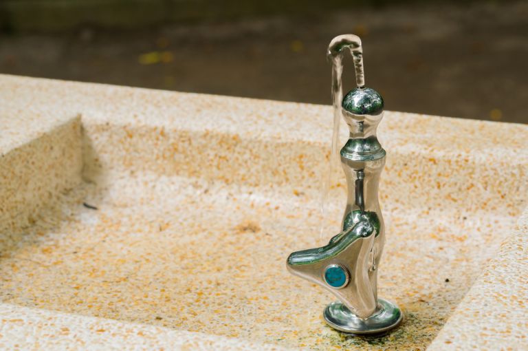 浄水器の嘘に騙され続ける前に知るべき真実